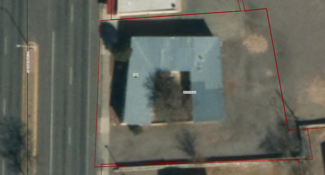 Flexible Commercial Property on Socorro’s Main Street